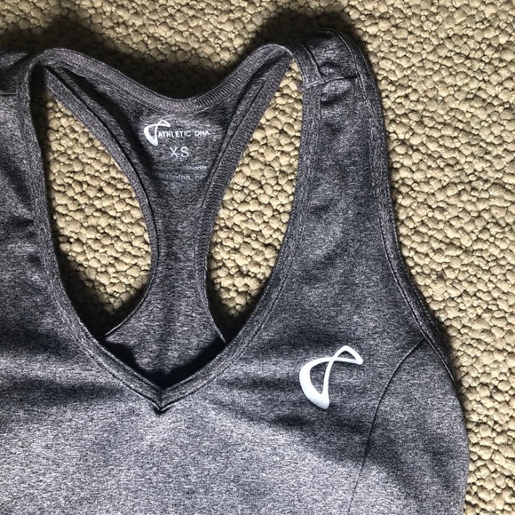 New without a tag athletic DNA tank top - Picture 2 of 3